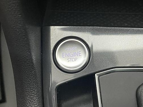 2021 Volkswagen Tiguan 2.0T SE R-Line Black