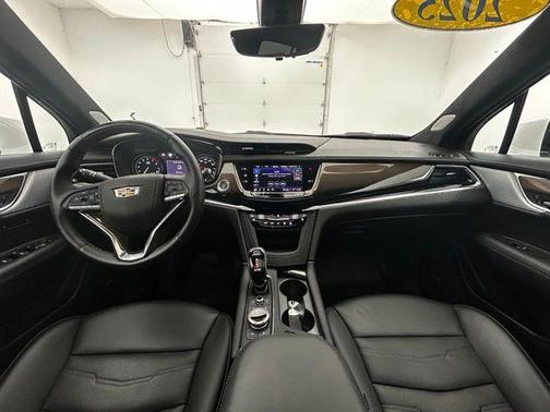 2025 Cadillac XT6 Premium Luxury AWD