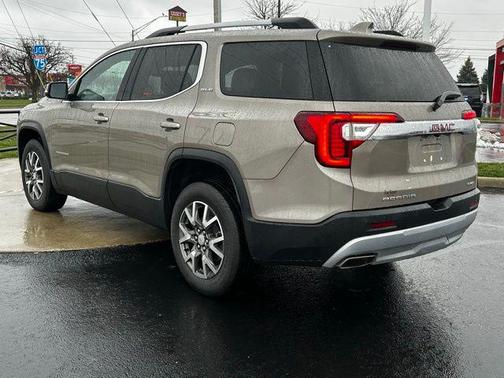 2023 GMC Acadia AWD SLE