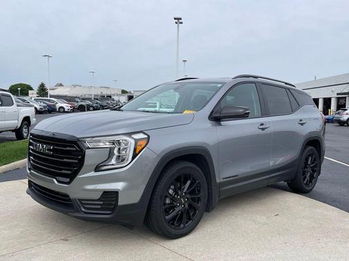Sterling Metallic 2024 GMC Terrain SLE