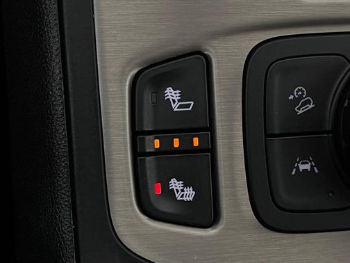 White Frost Tricoat 2023 GMC Terrain Denali