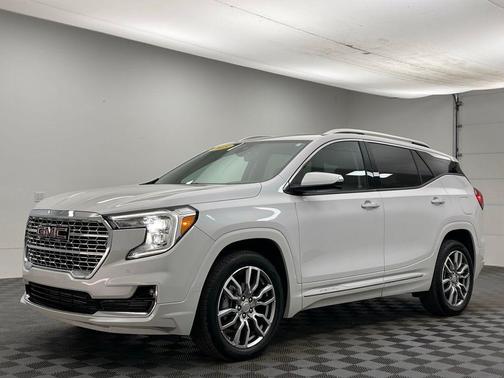 White Frost Tricoat 2023 GMC Terrain Denali