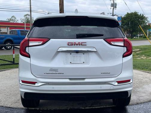 White Frost Tricoat 2023 GMC Terrain Denali