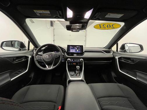 2021 Toyota RAV4 Prime SE
