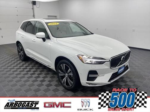 2022 Volvo XC60 B5 Inscription