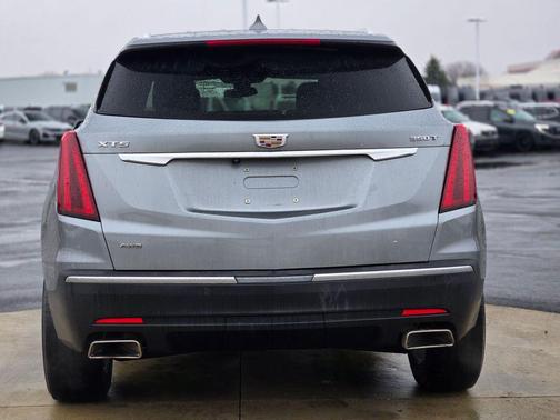 2023 Cadillac XT5 Luxury