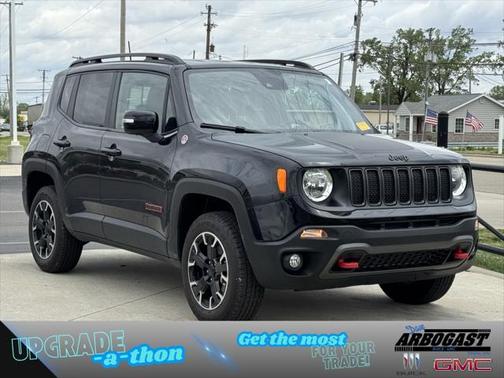 2023 Jeep Renegade Trailhawk