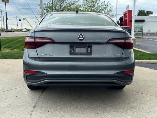 2024 Volkswagen Jetta 1.5T SE