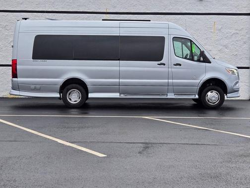 2025 Mercedes-Benz Sprinter 3500XD High Roof