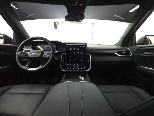 2024 GMC Acadia FWD Elevation