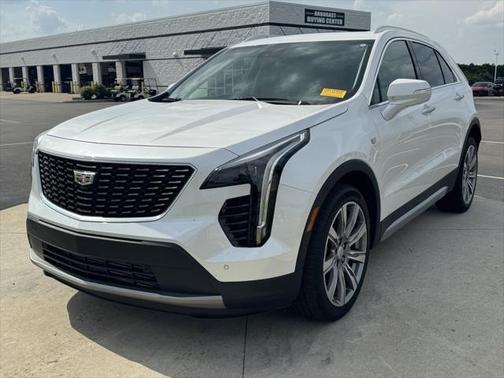 2022 Cadillac XT4 Premium Luxury