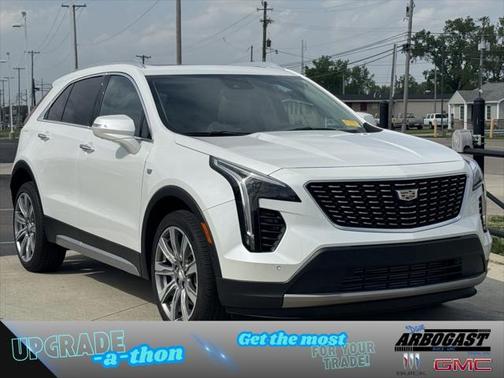 2022 Cadillac XT4 Premium Luxury