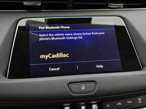 2022 Cadillac XT4 Premium Luxury