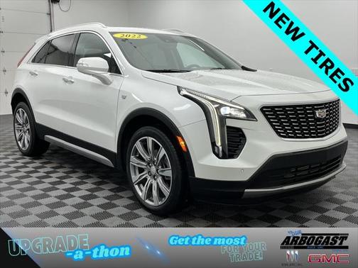 2022 Cadillac XT4 Premium Luxury