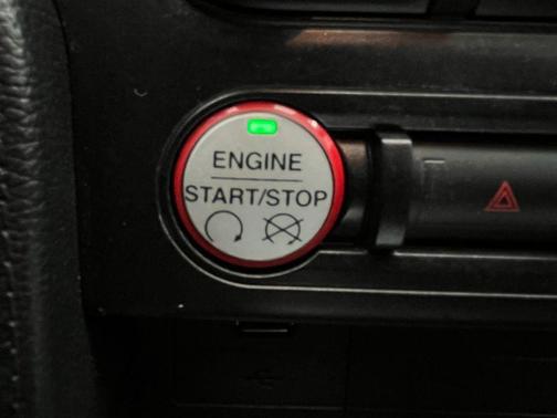2016 Ford Mustang V6