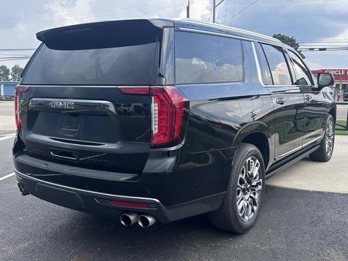2024 GMC Yukon XL Denali Ultimate