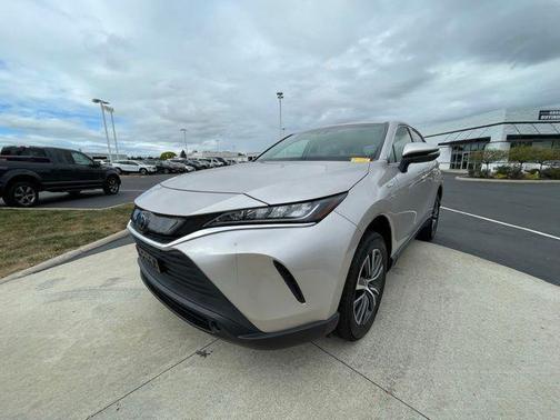 2021 Toyota Venza LE