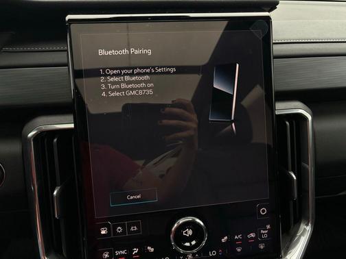 2025 GMC Acadia FWD Elevation