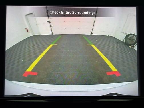 Bright White Clearcoat 2023 Chrysler Pacifica Touring L