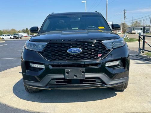 Agate Black Metallic 2023 Ford Explorer ST
