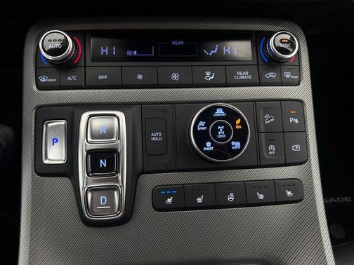 2025 Hyundai PALISADE SEL Premium