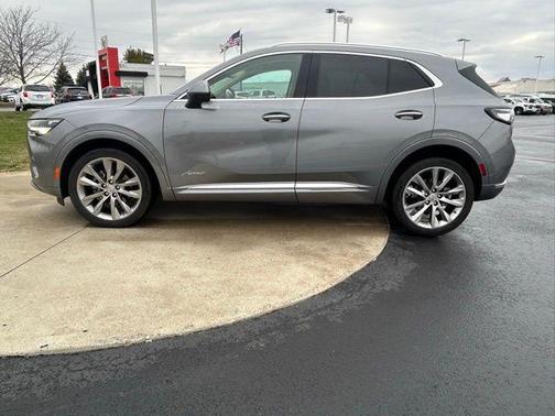 2022 Buick Envision FWD Avenir