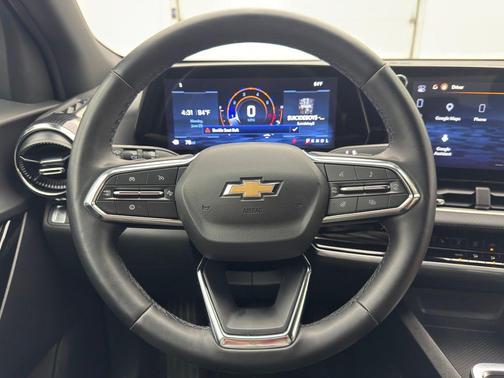 Summit White 2025 Chevrolet Equinox 1LT