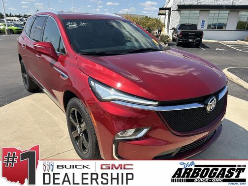 2024 Buick Enclave Essence FWD