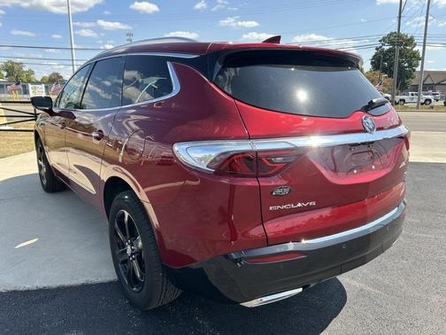 2024 Buick Enclave Essence FWD