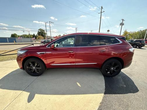 2024 Buick Enclave Essence FWD