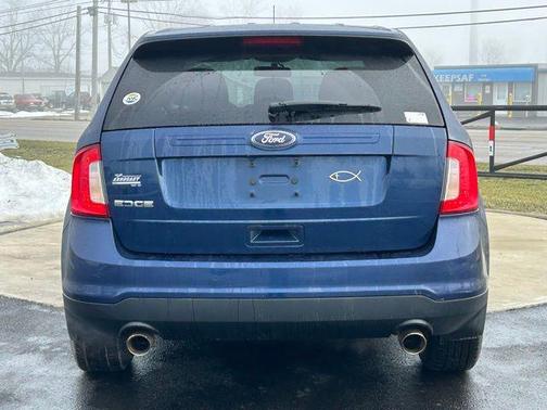 2012 Ford Edge SE