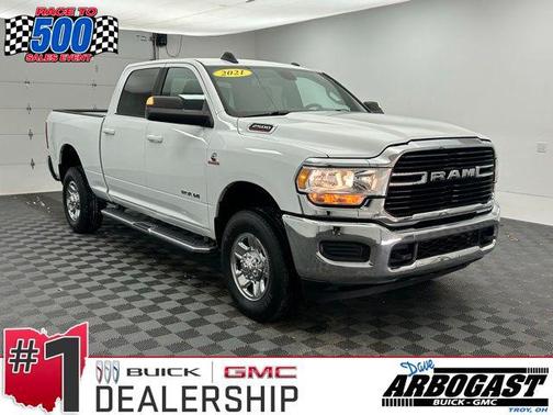 Bright White Clearcoat 2021 RAM 2500 Big Horn Crew Cab 4x4 6'4' Box