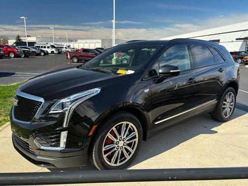 2024 Cadillac XT5 Sport