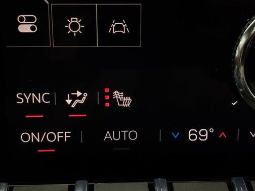 2026 GMC Acadia Elevation AWD