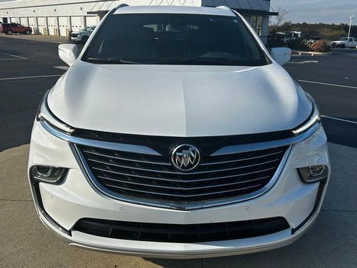 2024 Buick Enclave Essence FWD