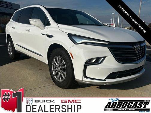 2024 Buick Enclave Essence FWD