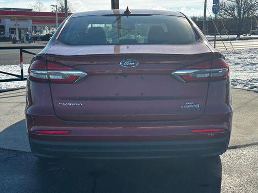 2019 Ford Fusion Hybrid SE