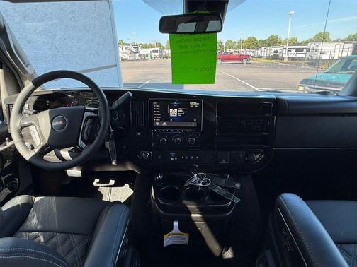 2025 GMC Savana 2500 Work Van