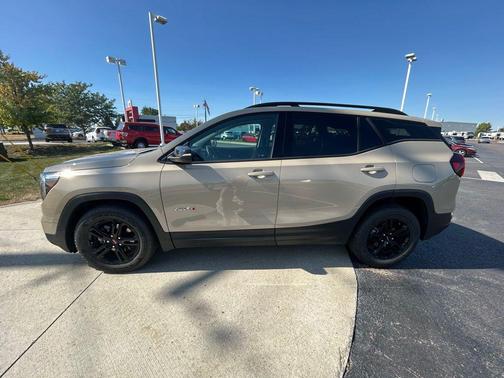 2022 GMC Terrain AWD AT4