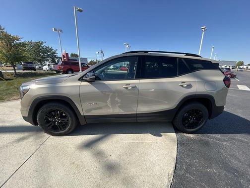 2022 GMC Terrain AWD AT4
