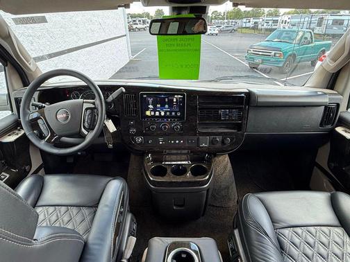 2025 GMC Savana 2500 Work Van