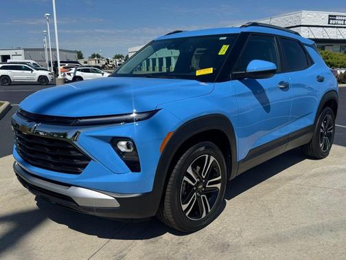 Fountain Blue 2024 Chevrolet Trailblazer LT
