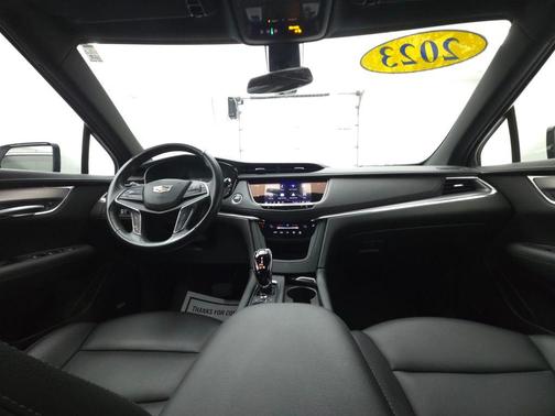 2023 Cadillac XT5 Luxury