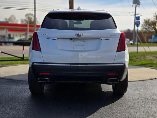 2023 Cadillac XT5 Luxury