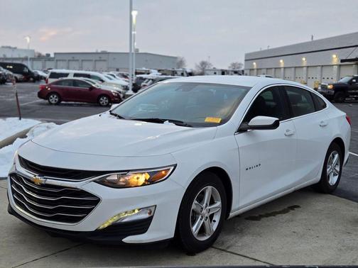 2023 Chevrolet Malibu FWD 1LT