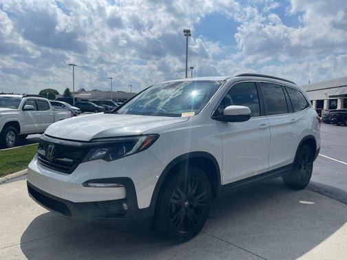 Platinum White Pearl 2021 Honda Pilot AWD Special Edition