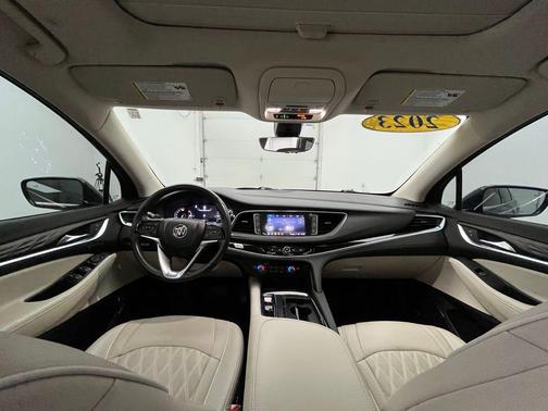 2023 Buick Enclave Avenir AWD
