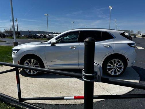 White Frost Tricoat 2023 Buick Envision Avenir AWD