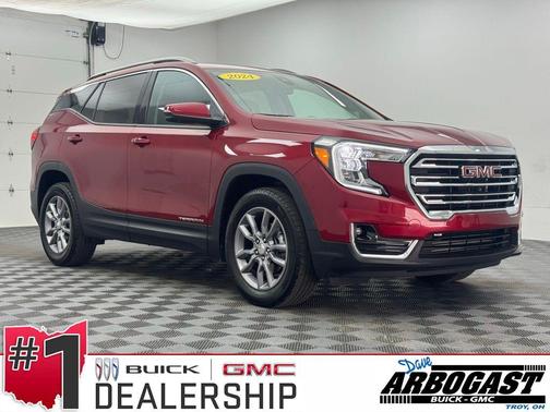 Volcanic Red Tintcoat 2024 GMC Terrain SLT