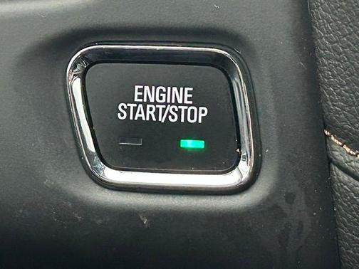 2023 GMC Acadia AWD AT4